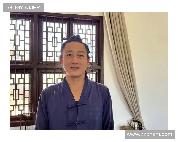布衣老汉图中的生活智慧与人生态度探讨